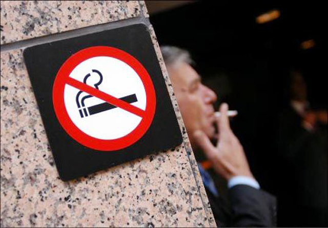 Про куріння в недозволених місцях